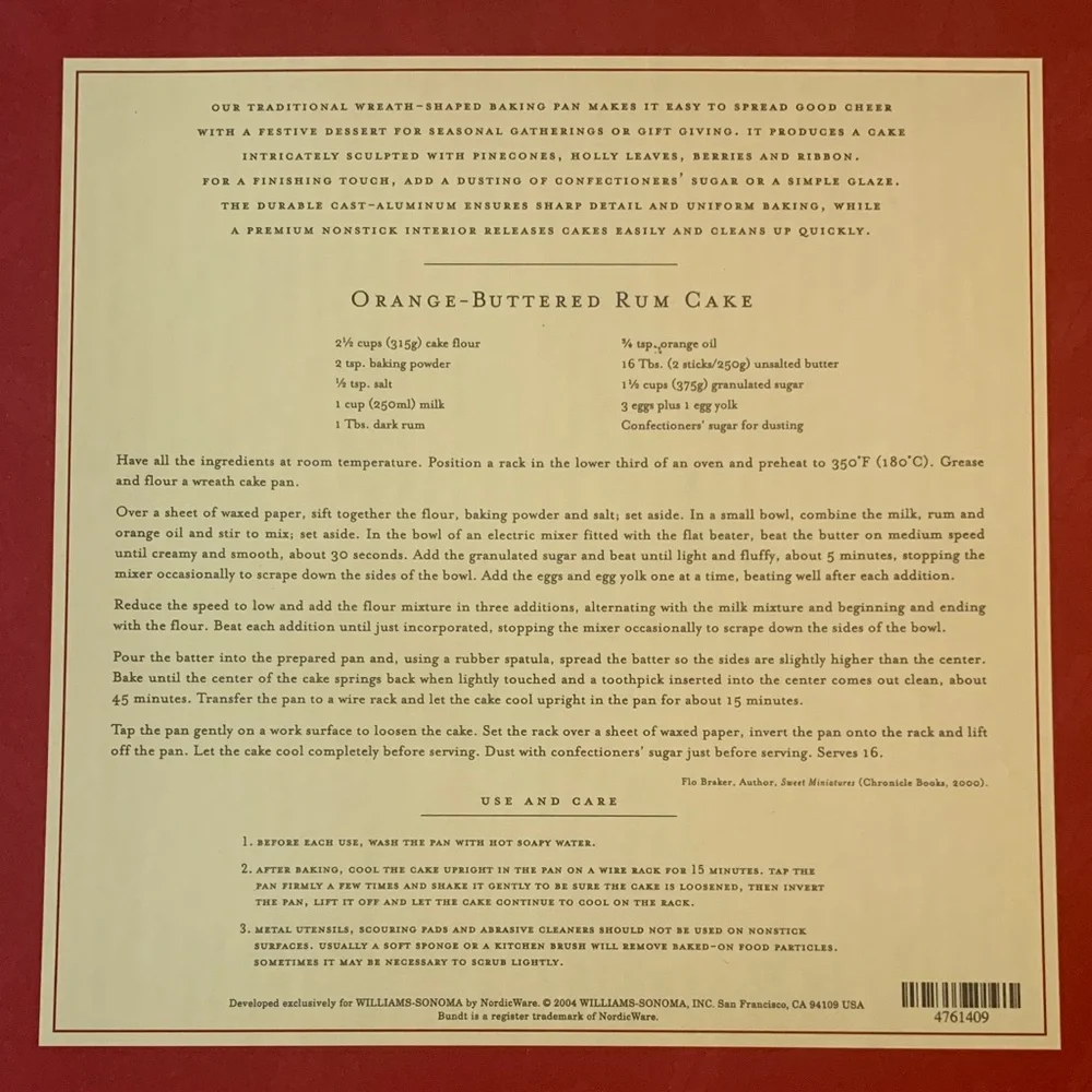 Williams Sonoma Red Wreath Bundt Cake Pan